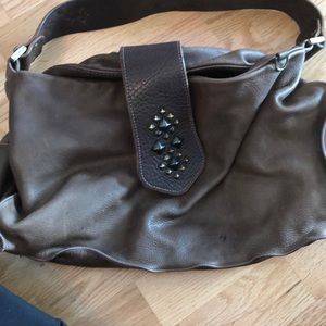 Tylie Malibu handbag